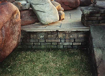 24regis.jpg (20654 bytes)