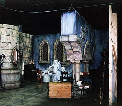 36castlea.jpg (21149 bytes)