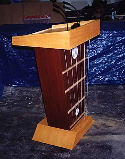 95.jpg (24634 bytes)