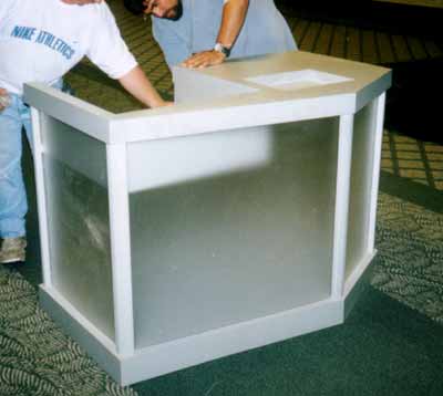 30capt.jpg (18831 bytes)