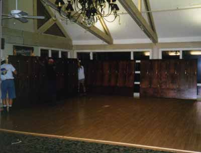 27food.jpg (47666 bytes)